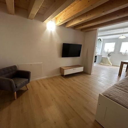 Casa Rielta, Tram E Parking Lägenhet Mestre Exteriör bild